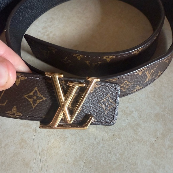 Louis Vuitton belt - Picture 4 of 9